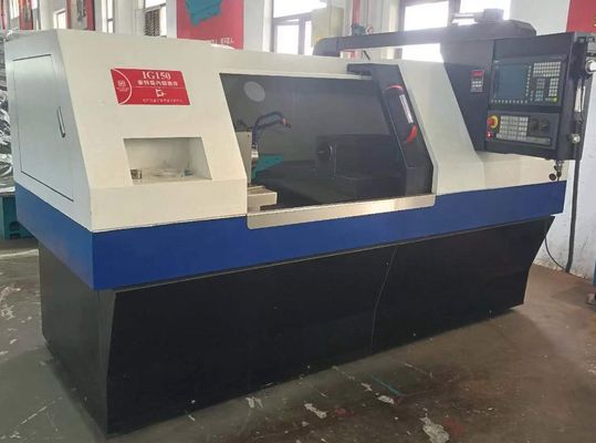 Retificadora Interna CNC IG150-I, com mesa estendida, comprimento máximo de fixação 800mm, profundidade máxima de retificação 300mm